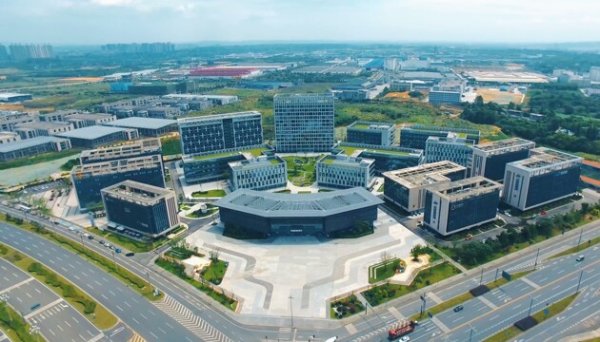 实盘炒股杠杆平台 接连拿下订单 成都新津区助力企业抢抓市场先机